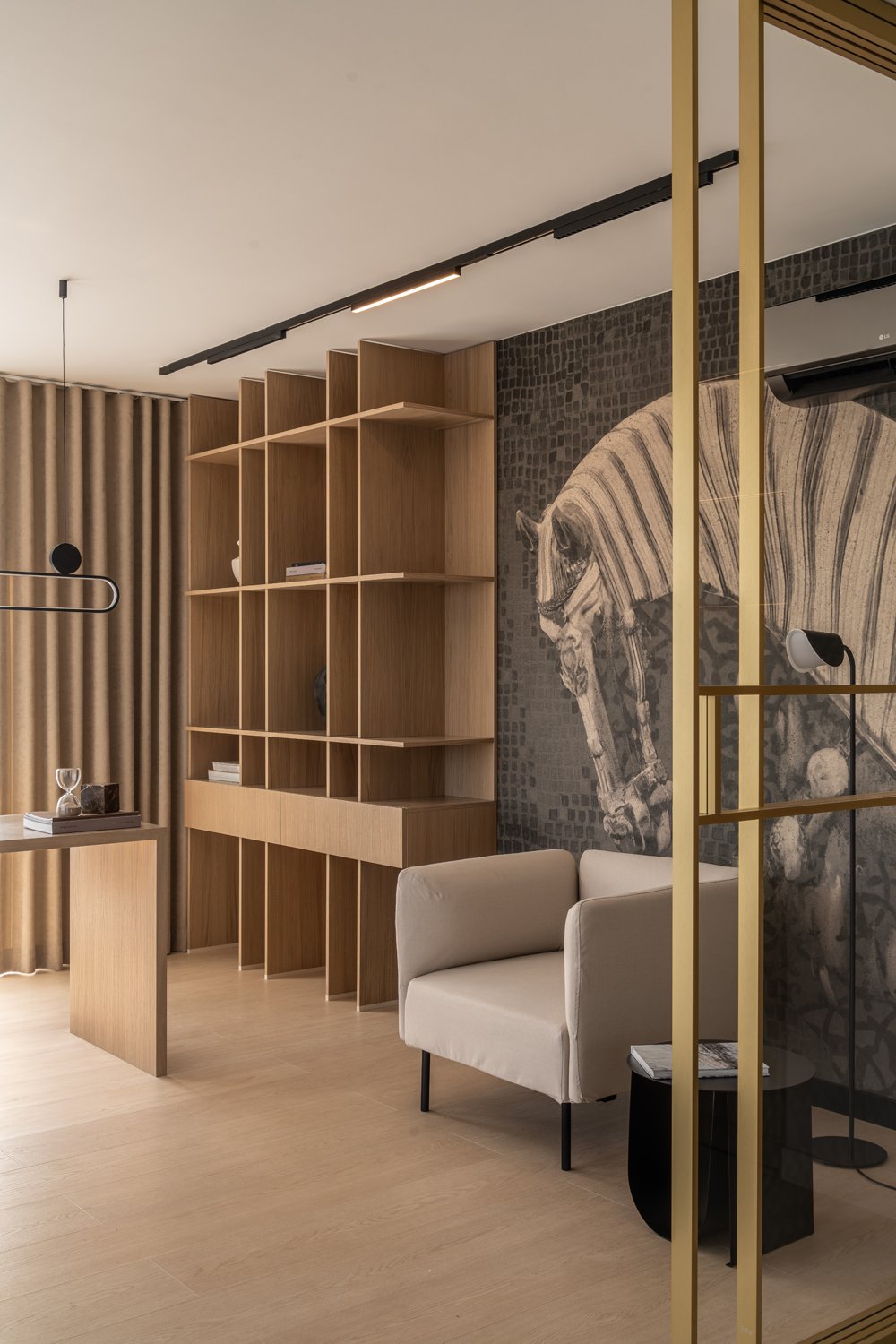 Harmonia i tekstury w apartamencie z widokiem na Bulwarach Książęcych 3 Apartament na Bulwarach Książęcych od LN Architektura i Wnętrza