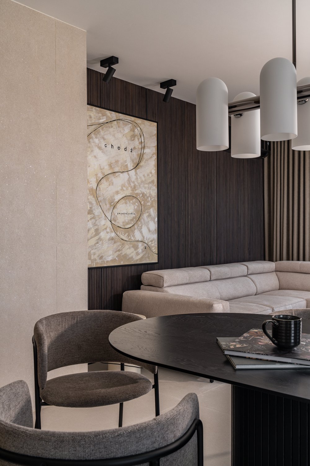 Harmonia i tekstury w apartamencie z widokiem na Bulwarach Książęcych 32 Apartament na Bulwarach Książęcych od LN Architektura i Wnętrza