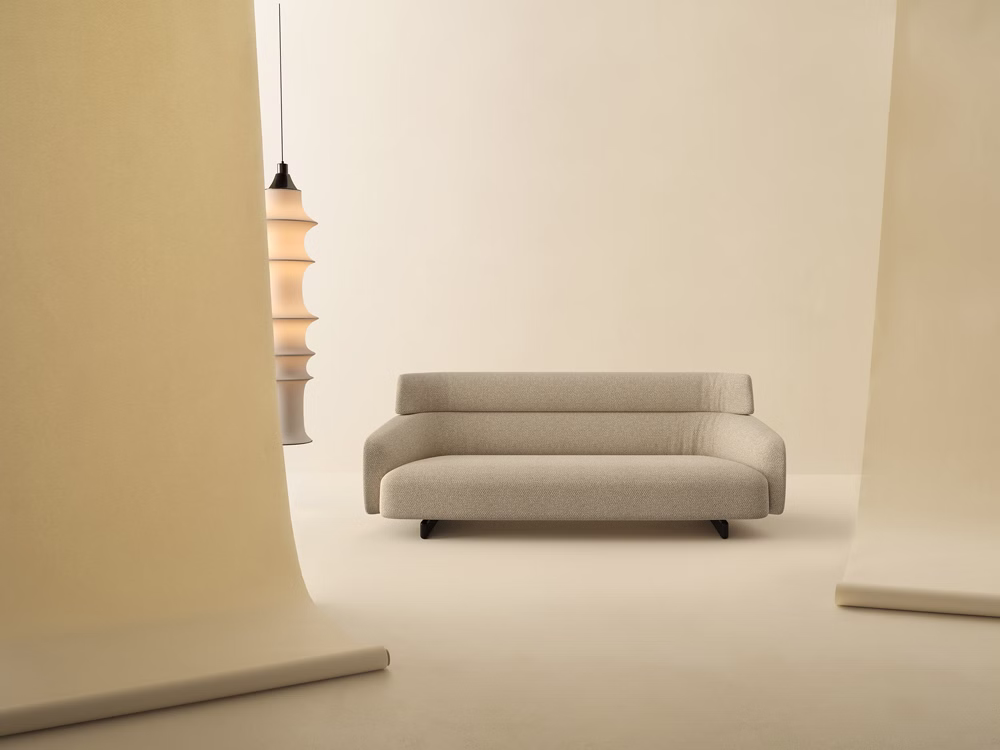 Sofy do salonu: Ares, Felix i Back to Back – 3 wizje komfortu i designu 8 Sofy do salonu: Ares, Felix i Back to Back – 3 wizje komfortu i designu