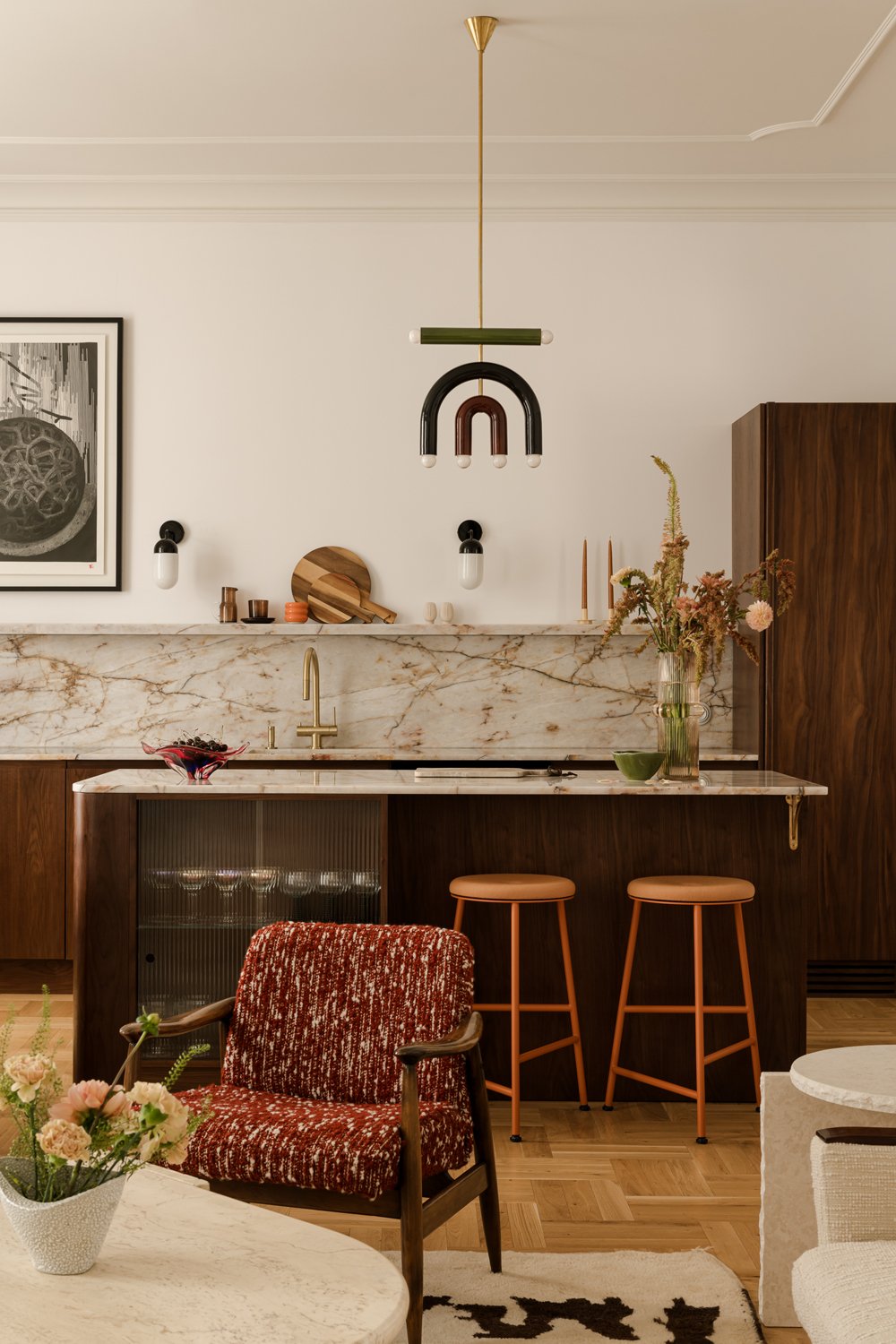 Tu mieszka światło. Apartament w przedwojennej kamienicy na Powiślu 16 Tu mieszka światło. Apartament w przedwojennej kamienicy na Powiślu projektu Sobkowiak Architektura