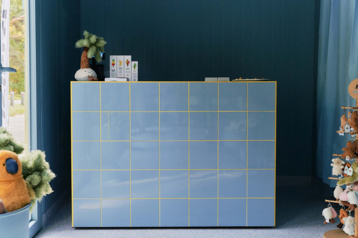Wakacyjny modernizm – Tubądzin x hlonda6 redefiniują letni design w sercu Chałup 6 Wakacyjny modernizm – Tubądzin x hlonda6 redefiniują letni design w sercu Chałup