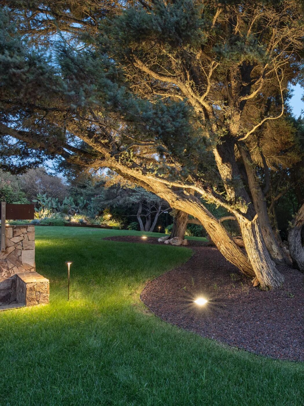 Światło dniem i nocą. Willa na Sardynii 6 Światło dniem i nocą. Willa na Sardynii