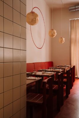 Renowacja ze smakiem: nowe życie dzięki gastronomii w Krakowie 