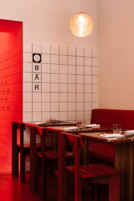 Renowacja ze smakiem: nowe życie dzięki gastronomii w Krakowie 
