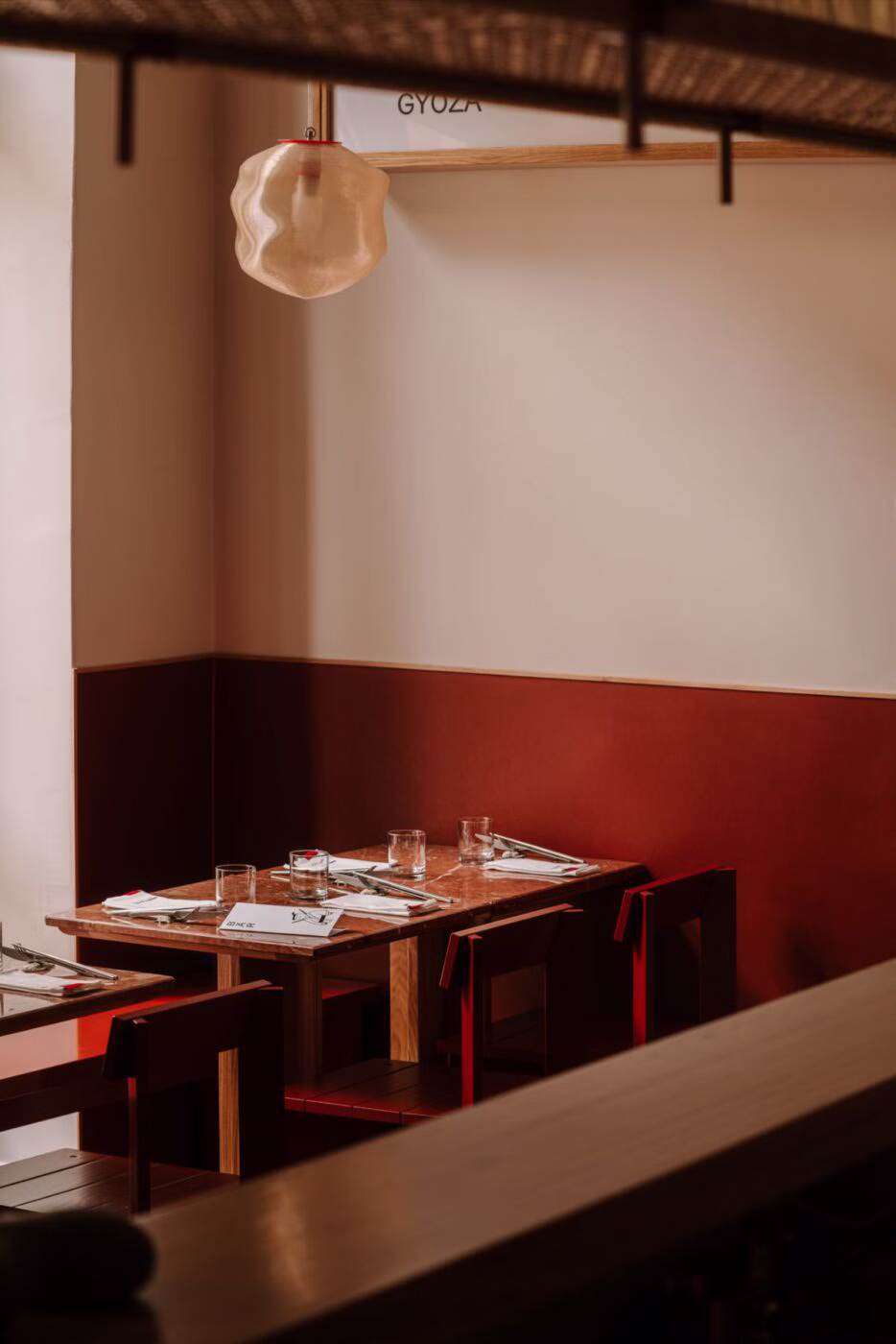 Renowacja ze smakiem: nowe życie dzięki gastronomii w Krakowie 