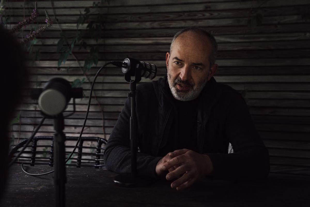 Tom Bensari – magia obiektu i design kolekcjonerski. MAGAZIF podcast #13 1 om Bensari – magia obiektu i design kolekcjonerski. MAGAZIF podcast #13
