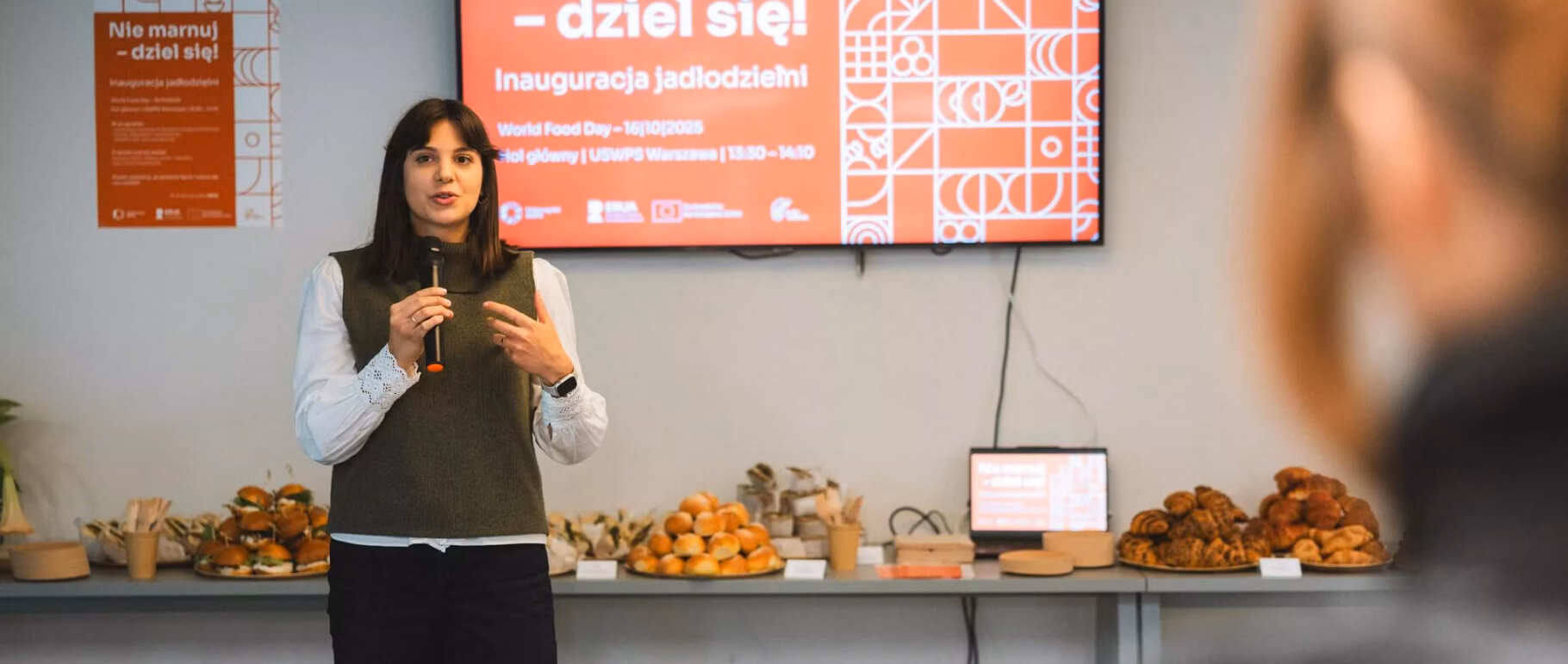 Jadłodzielnia na Uniwersytecie SWPS: jak dzielić się, brać, dawać i rozumieć