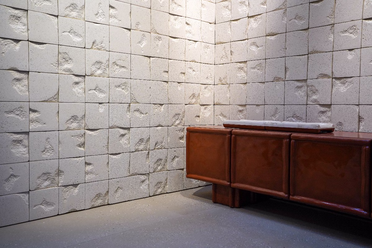 Cimento – udany debiut w Bolonii. Stoisko zaprojektowała Patricia Urquiola 11 Cimento – udany debiut w Bolonii. Stoisko zaprojektowała Patricia Urquiola