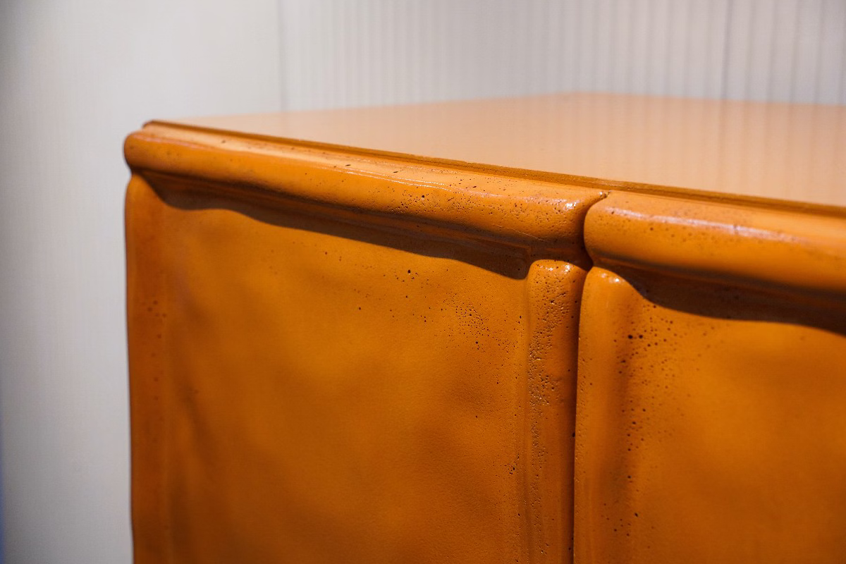 Cimento – udany debiut w Bolonii. Stoisko zaprojektowała Patricia Urquiola 7 Cimento – udany debiut w Bolonii. Stoisko zaprojektowała Patricia Urquiola