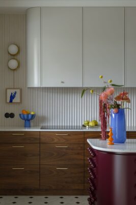 Te motywy zagrały w 65 metrowej przestrzeni pierwsze skrzypce. Zaprojektowała ją architektka wnętrz Katarzyna Warchoł z pracowni WRHL Design