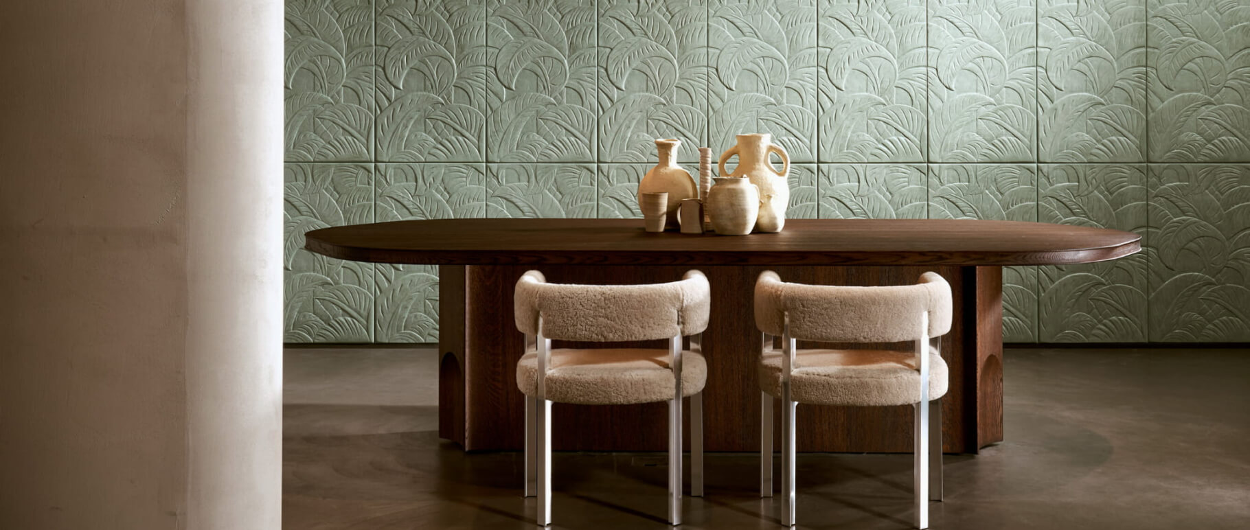 Arte to belgijski producent specjalizujący się w produkcji tapet ściennych klasy premium, który od dekad kształtuje kierunki rozwoju światowego designu.