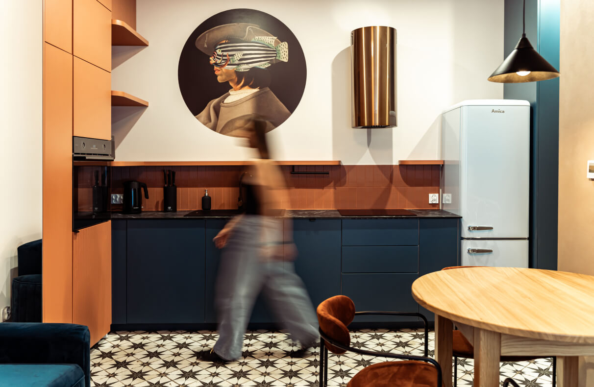 Kubańska energia w sercu Krakowa. Eklektyczne mieszkanie z duszą