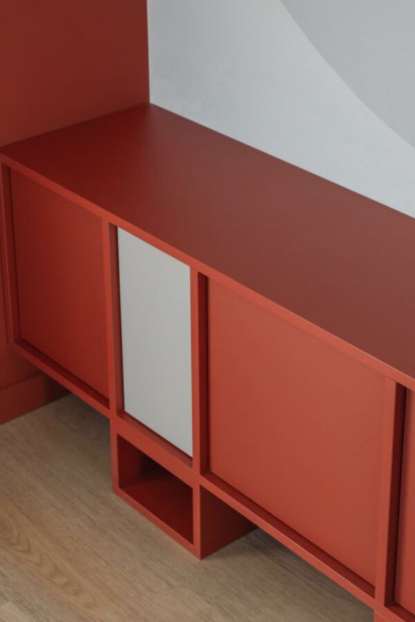 Kolorystyczna opowieść o domu młodej rodziny