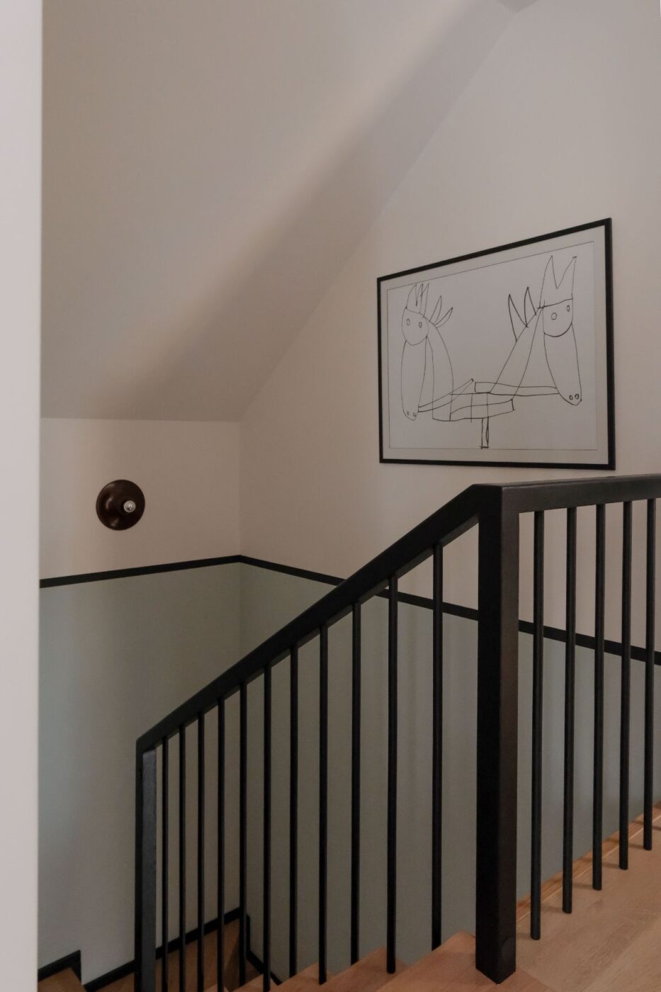 Kolorystyczna opowieść o domu młodej rodziny