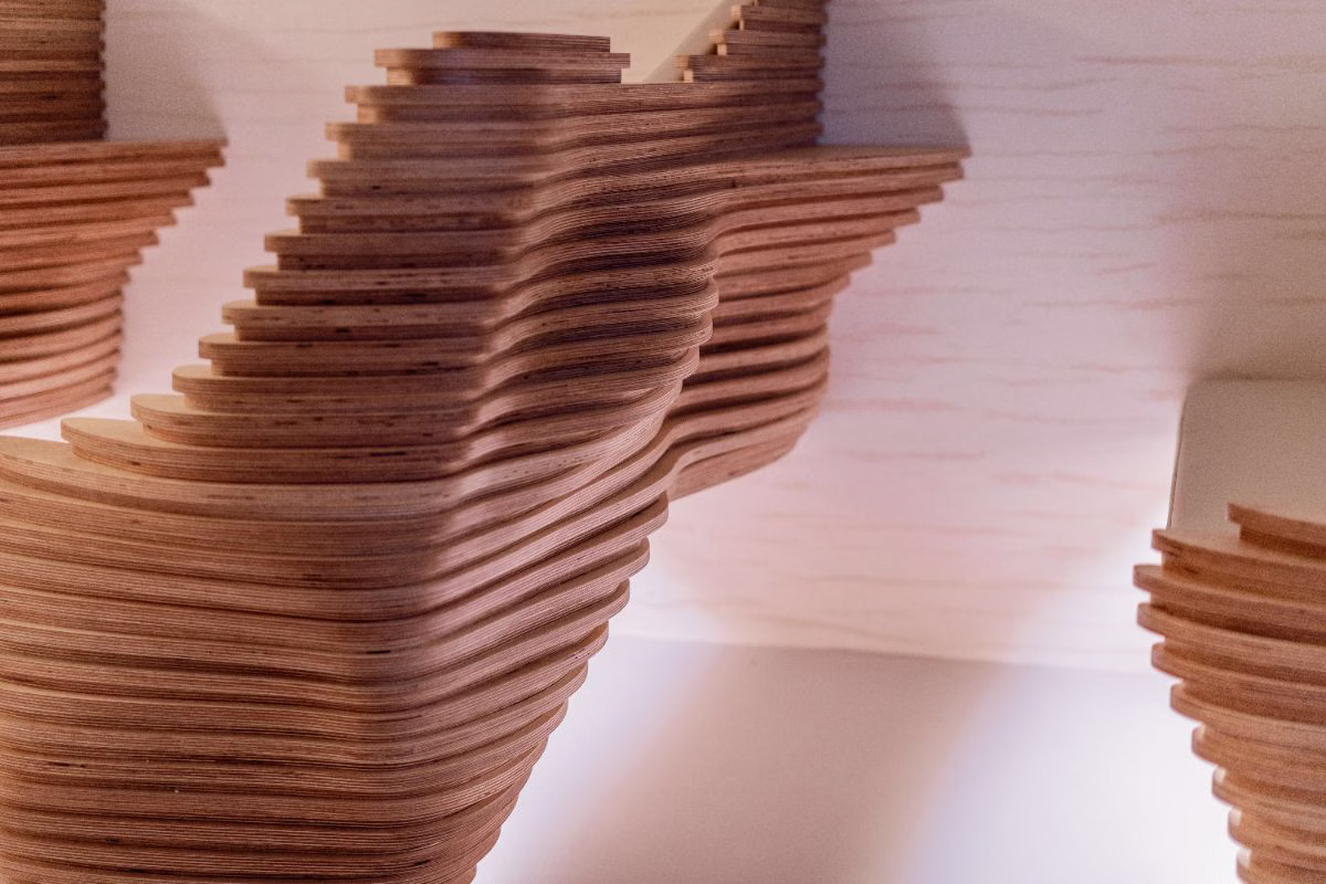 Nowoczesna kaplica pożegnalna w Kraśniku – współczesna opowieść o drodze i przemijaniu 14 Kaplica Pożegnalna w Domu Pogrzebowym Depta, w Kraśniku - współczesna opowieść o drodze i przemijaniu