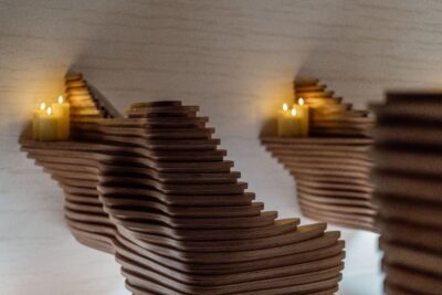 Kaplica Pożegnalna w Domu Pogrzebowym Depta, w Kraśniku - współczesna opowieść o drodze i przemijaniu