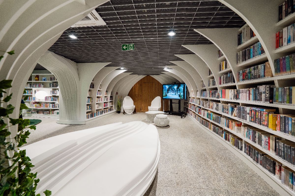 Metroteka – oto biblioteka w metrze niczym z filmu fantasy 5 Metroteka – biblioteka, która wskoczyła do metra (i do mainstreamu)