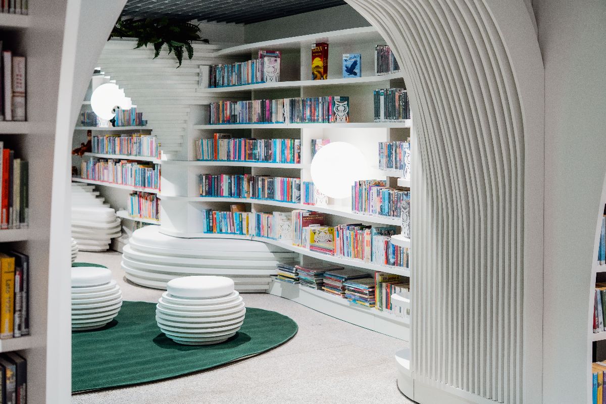 Metroteka – oto biblioteka w metrze niczym z filmu fantasy 23 Metroteka – biblioteka, która wskoczyła do metra (i do mainstreamu)