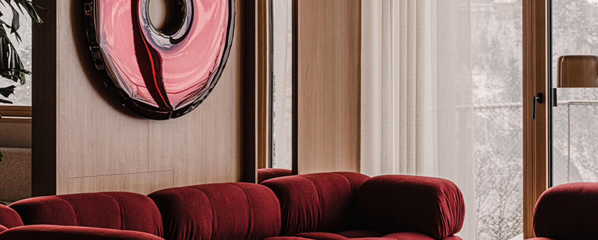 Trendy wnętrzarskie 2026: powrót emocji, detalu i indywidualnego języka przestrzeni