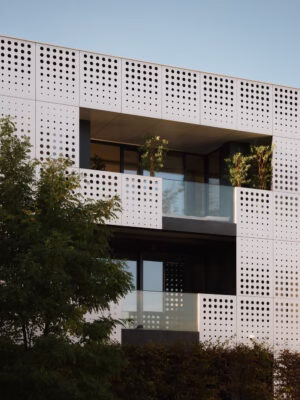 Apartament pełen światła. Znajduje się w znanym budynku na Marymoncie! projektu Magdalena Kanik | Lys Studio