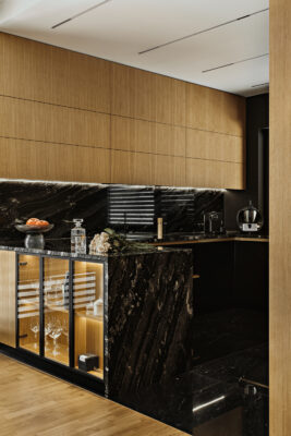 Dialog dwóch estetyk w domu w Katowicach AVO Architekci