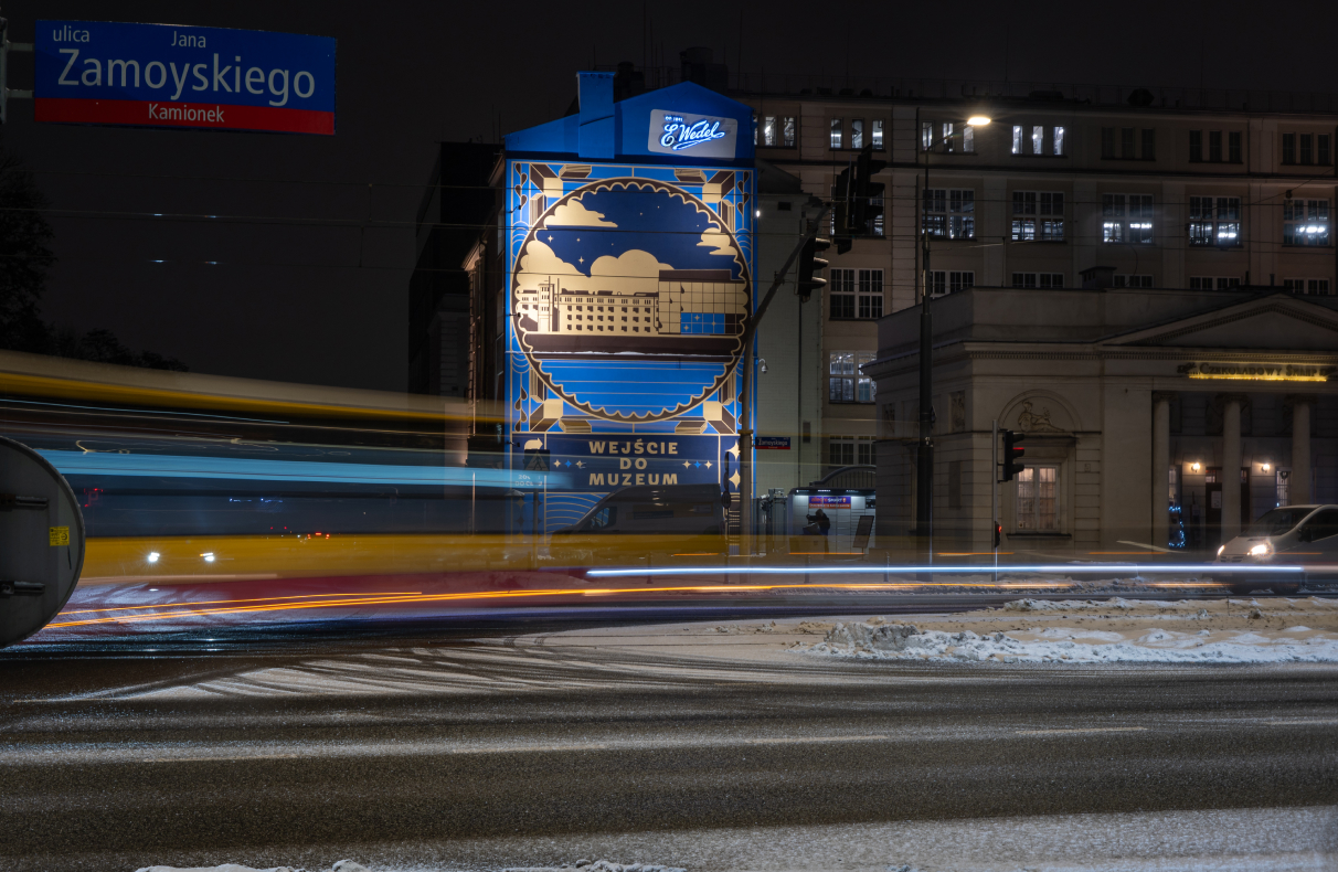 Opowieść Wedla w przestrzeni miasta – nowy mural autorstwa Oli Jasionowskiej