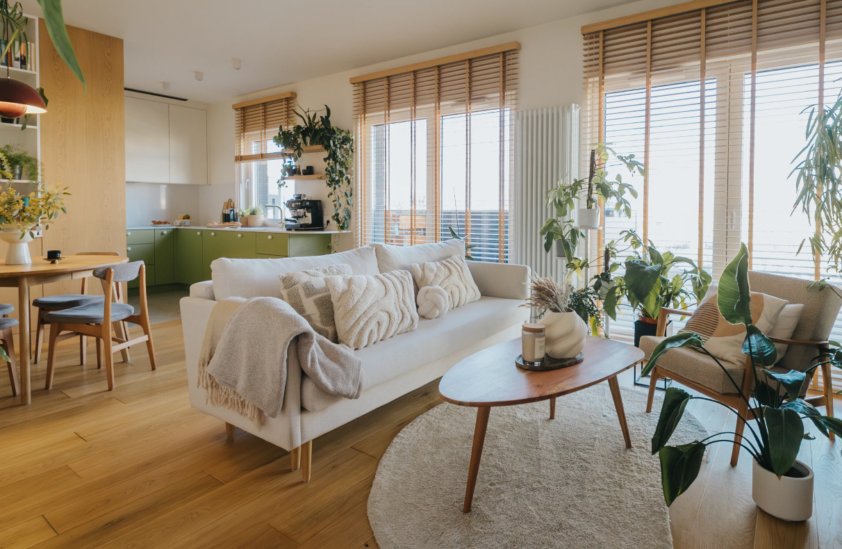 Scenografia dla zieleni – apartament, w którym natura staje się architekturą