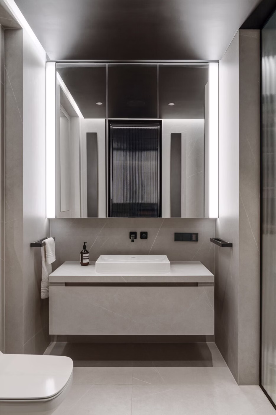 Wnętrze-galeria w Bydgoszczy. Penthouse dla koneserów