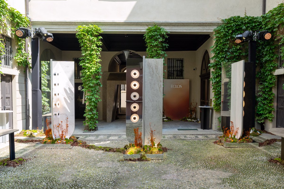 W punkcie przecięcia materii, światła i idei. Tom Dixon x Cosentino prezentują AXIS