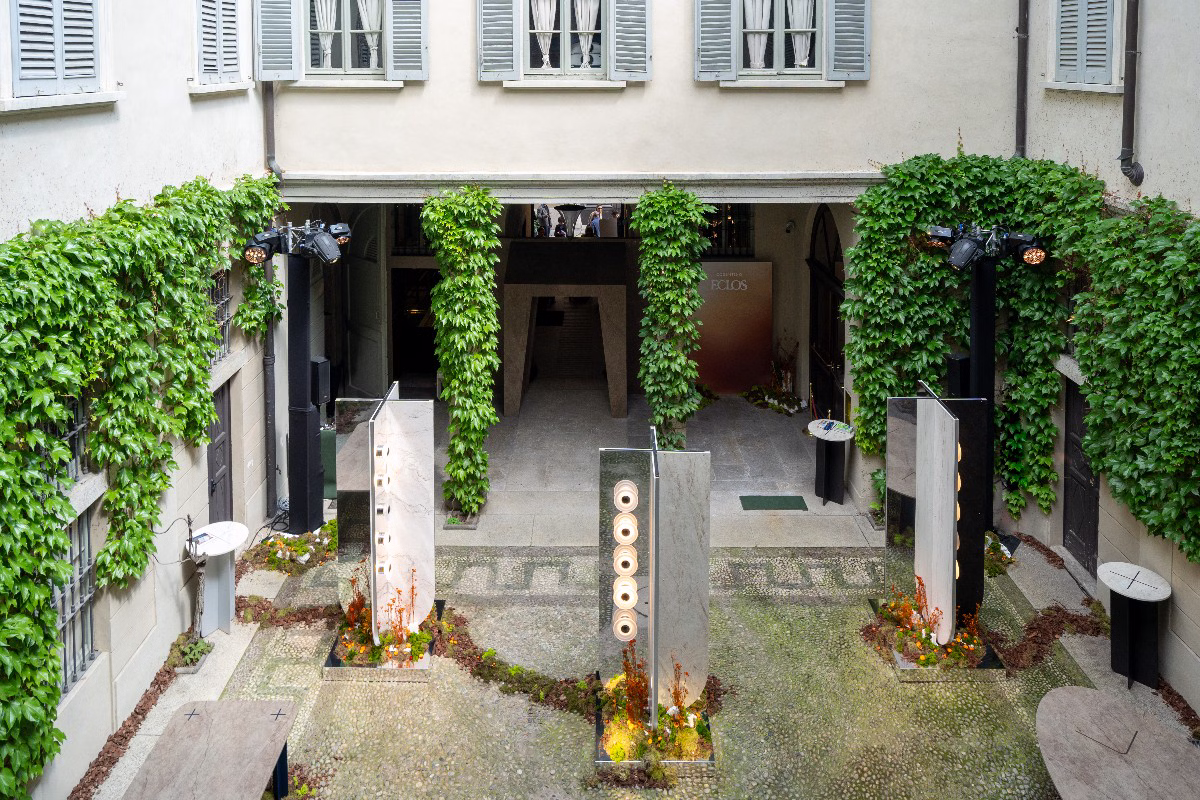 W punkcie przecięcia materii, światła i idei. Tom Dixon x Cosentino prezentują AXIS