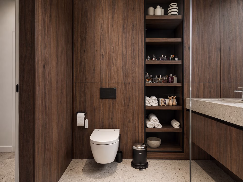 Nowoczesny dom oparty na świetle, proporcji i naturalnych materiałach 23 Esencja współczesnej architektury: czyste linie, szlachetne materiały i konsekwencja od pdobrowolski.design