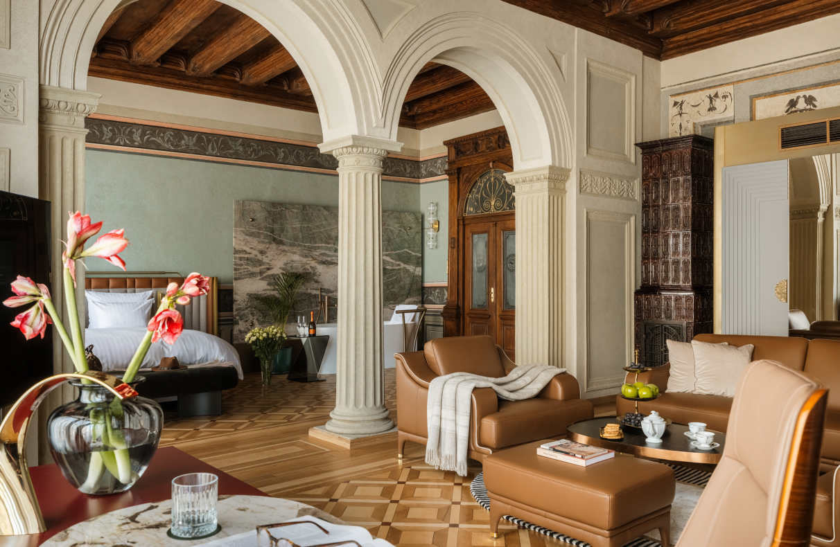 Monumentalnie, ale ze smakiem – niesamowite wnętrza butikowego hotelu w historycznej kamienicy
