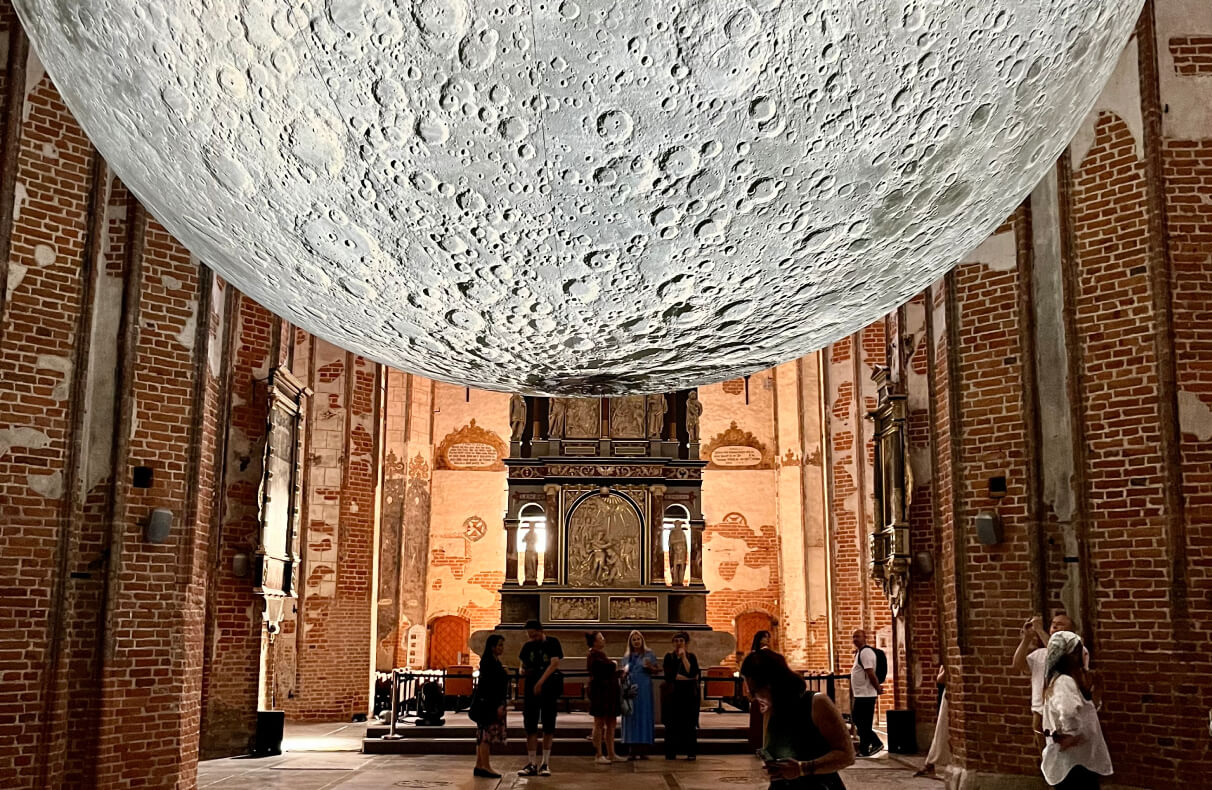 Museum of the Moon Gdańsk - Luke Jerram