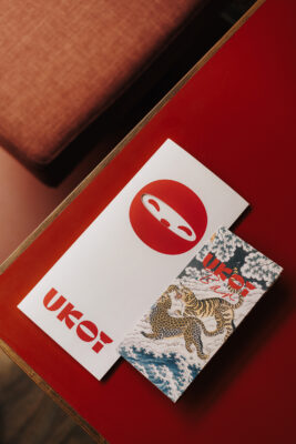 Dwupoziomowa restauracja w zabytkowej kamienicy w Łodzi projektu CUDO: