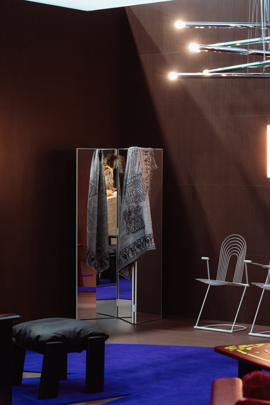 Wysypy doskonałości, czyli ekspozycje z pomysłem. 6 najpiękniejszych stoisk na Warsaw Home 2026 16 6 stoisk Warsaw Home 2026 - NOKE ARCHITECTS x WOLNO