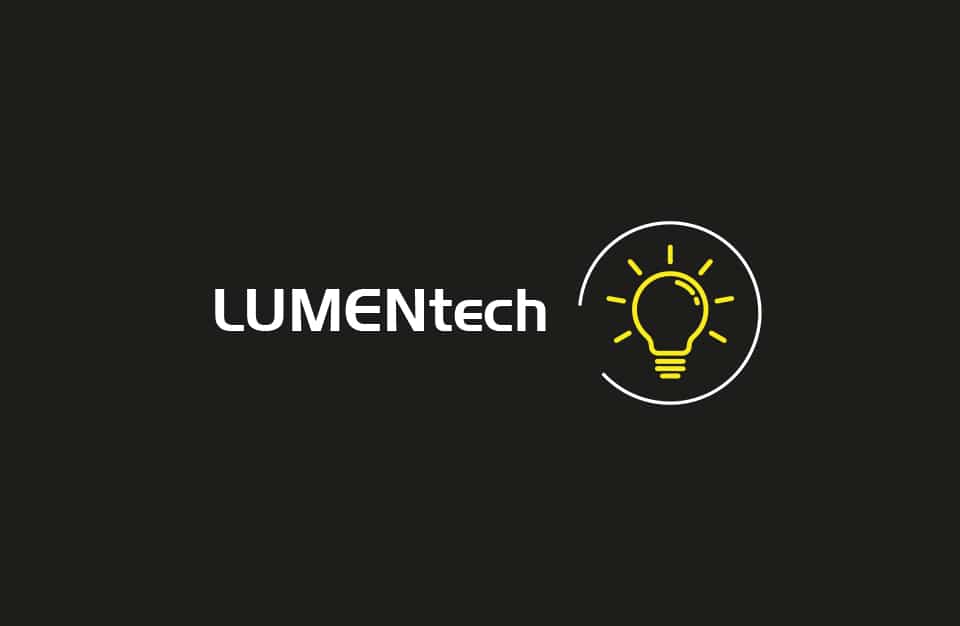 biało żółty logotyp Forum Techniki Świetlnej LUMENtech 2020 na czarnym tle