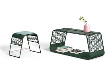 wyjątkowe zielony stołek i stolik od Wicker