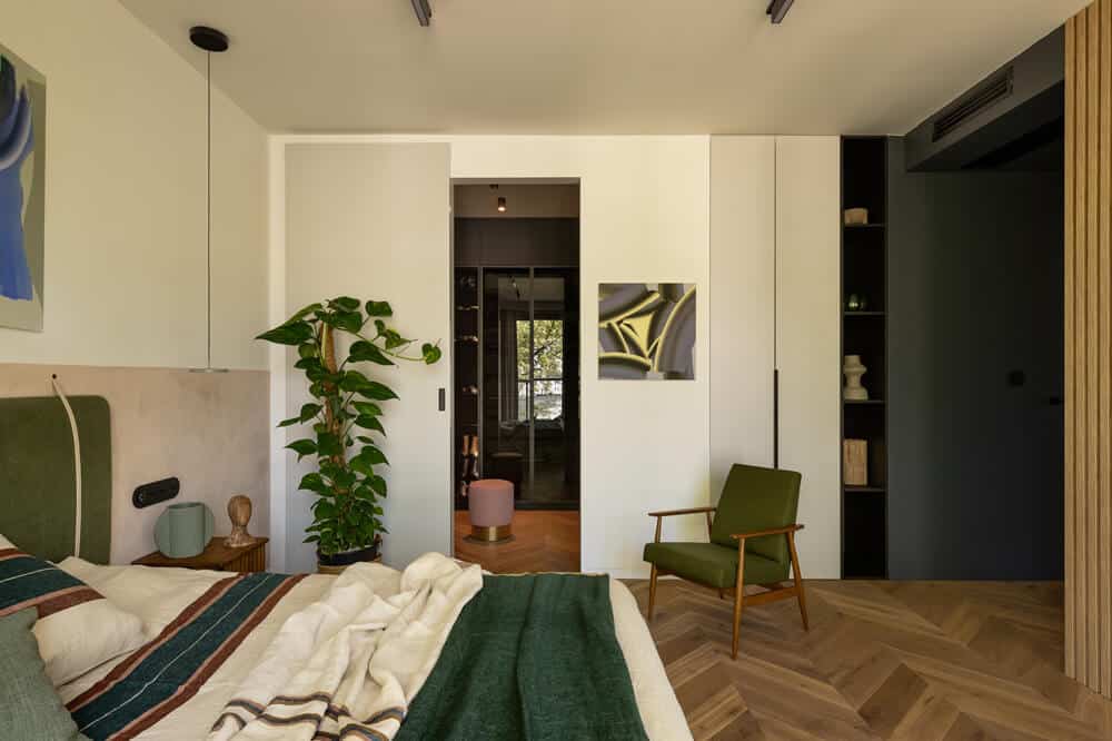 Mieszkanie to mieszanka różnych barw, faktur i form na powierzchni 110 m2 z elementami vintage