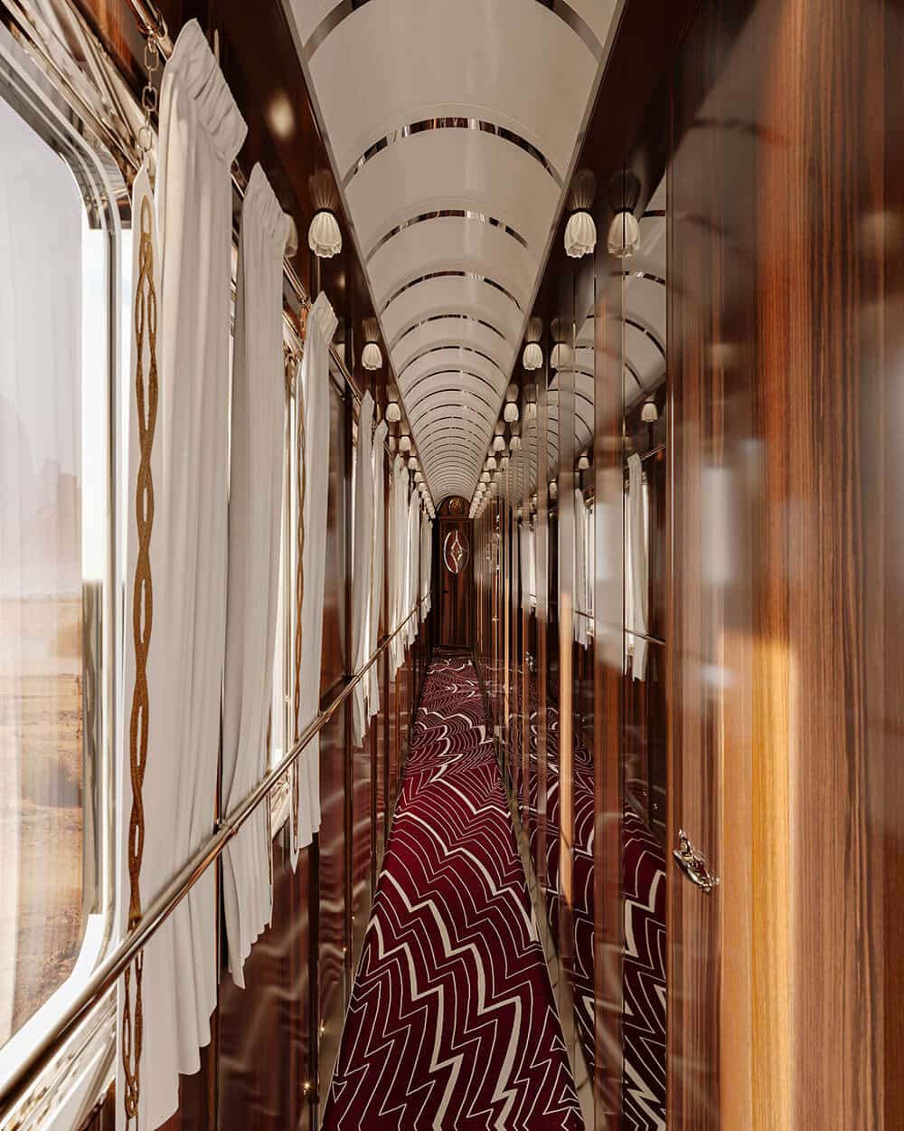 Powrót legendy. Wnętrza Orient Express w nowej odsłonie