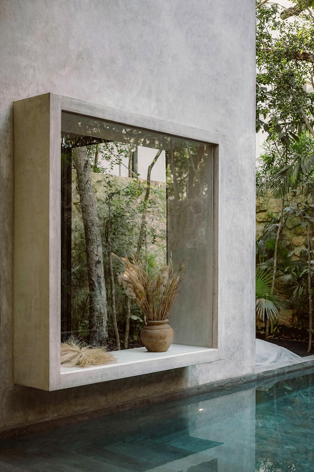 Spokojna przystań w dżungli: minimalistyczny dom w Tulum w Meksyku