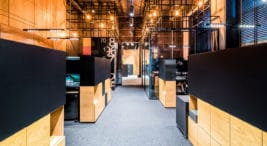 nowoczesne wnętrze biura JFM Furniture w Warszawie projektu Bracia Burawscy Architekci