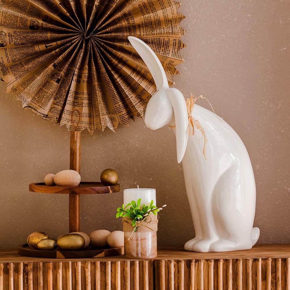 Wielkanocny stół: wśród pisanek i wiosennych dekoracji