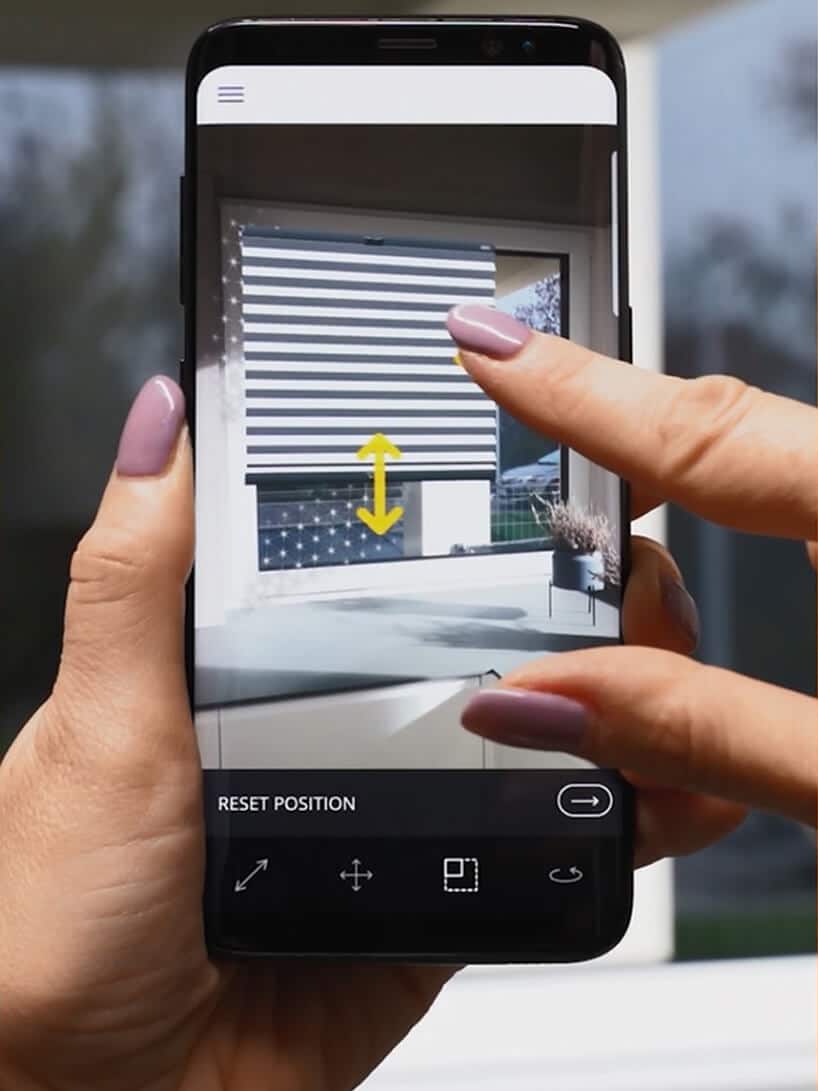 aplikacja do wirtualnej aranżacji okien Anwis Home podczas obsługi na smartphonie