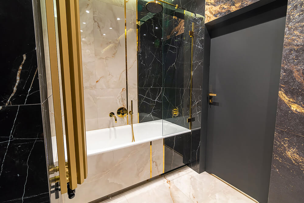 Apartament w Hanza Tower Szczecin - łazienka z wanną