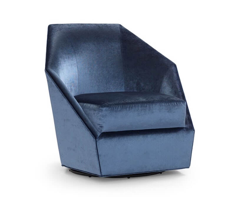 niebieski aksamitny fotel