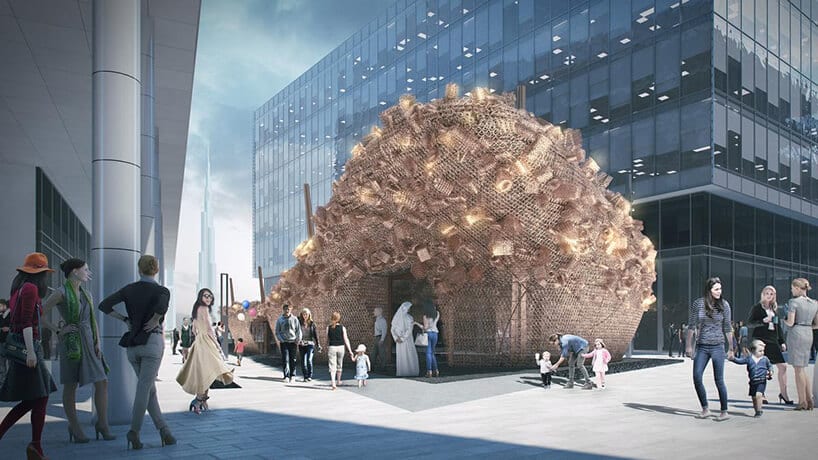 jedna z instalacji na Dubai Design Week 2019 pośród szklanych budynków