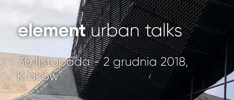 konstrukcja z osłoną ze splecionych drutów i napisem element urban talks