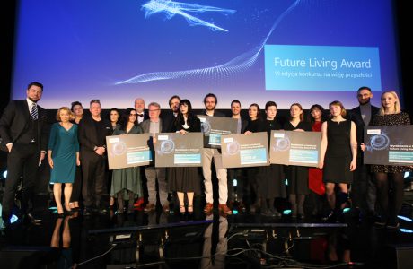 na scenie wszyscy nagrodzeni w konkursie Siemens Future Living Award 2018