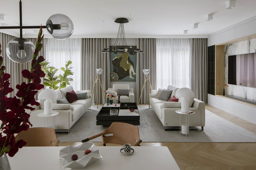 Klasyka i kontrasty w eleganckim apartamencie