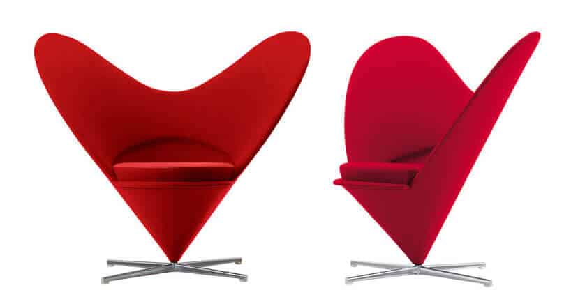 wyjątkowe czerwone krzesło Heart Cone Chair od Vitra projektu Verner Panton w kształcie serca